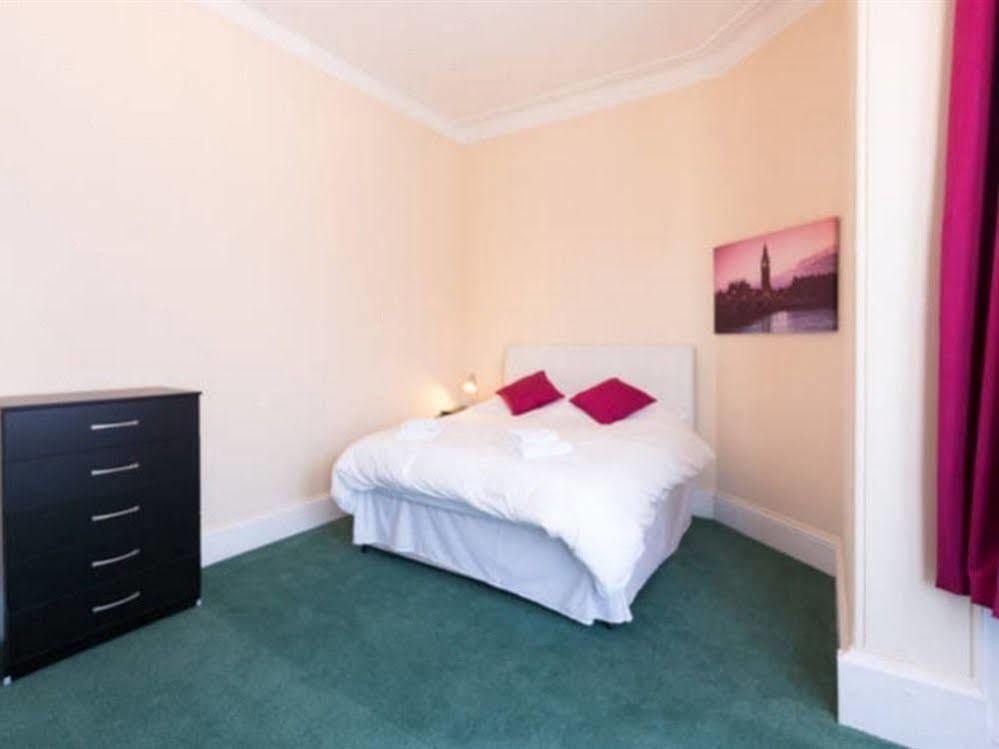 Gazeley Manor House - Central Huntingdon Esterno foto